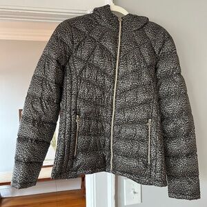Michael Kors Black & Gold Leopard Print Packable Winter Puffer Jacket | Size M
